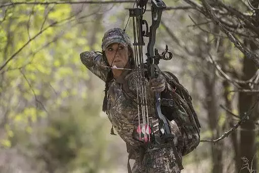 Which Type Of Bow Has A Rifle Like Stock And Shoots Shorter Arrows? Which Type Of Bow Has A Rifle Like Stock And Shoots Shorter Arrows?